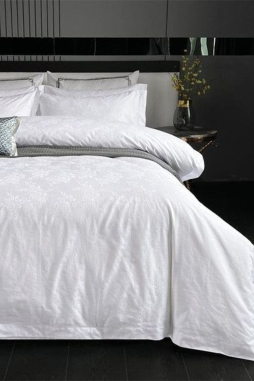 White Jacquard Styles Bedsheet