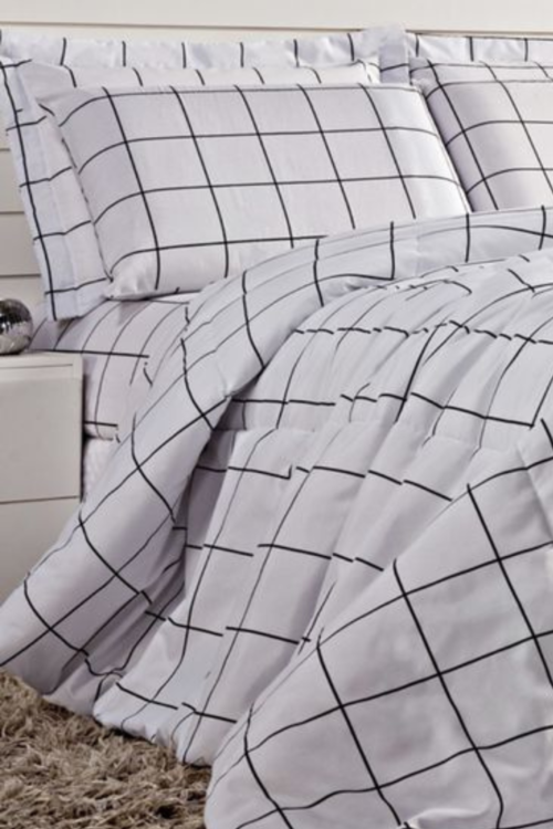 White Square Line Bedsheet