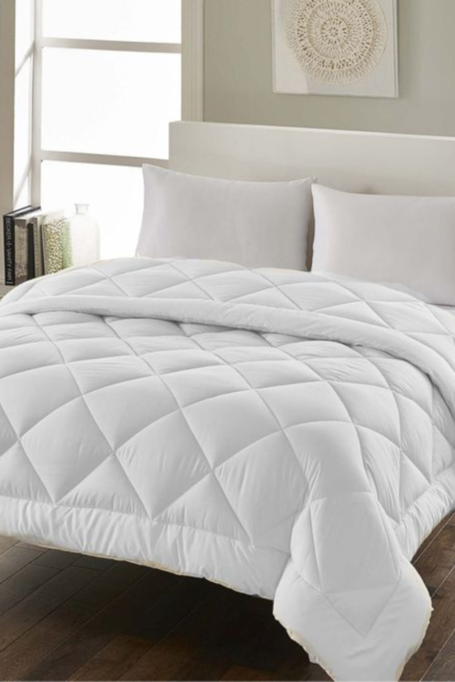 Hotel All Season Comforter – White